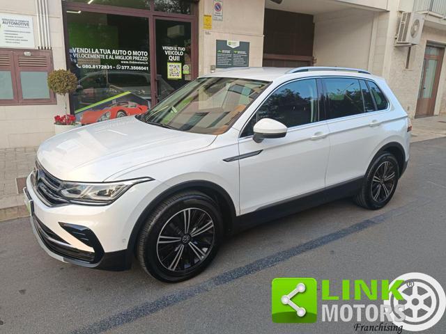 VOLKSWAGEN Tiguan 2.0 TDI 150 CV SCR DSG Elegance