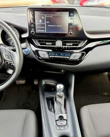 Toyota C-HR 1.8h Business e-cvt