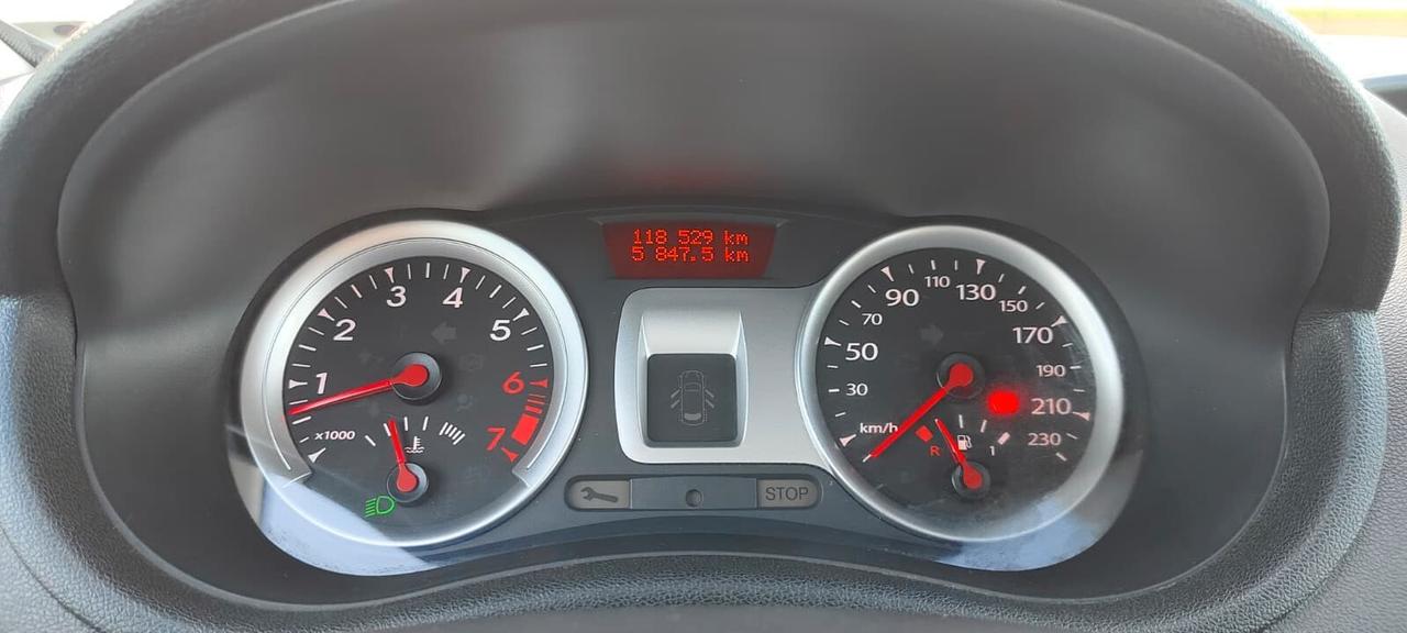 Renault Clio 1.2 16V 5 porte Luxe