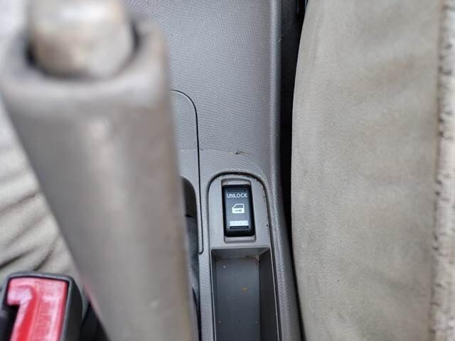 Nissan Micra 1.2 16V 5p automatica