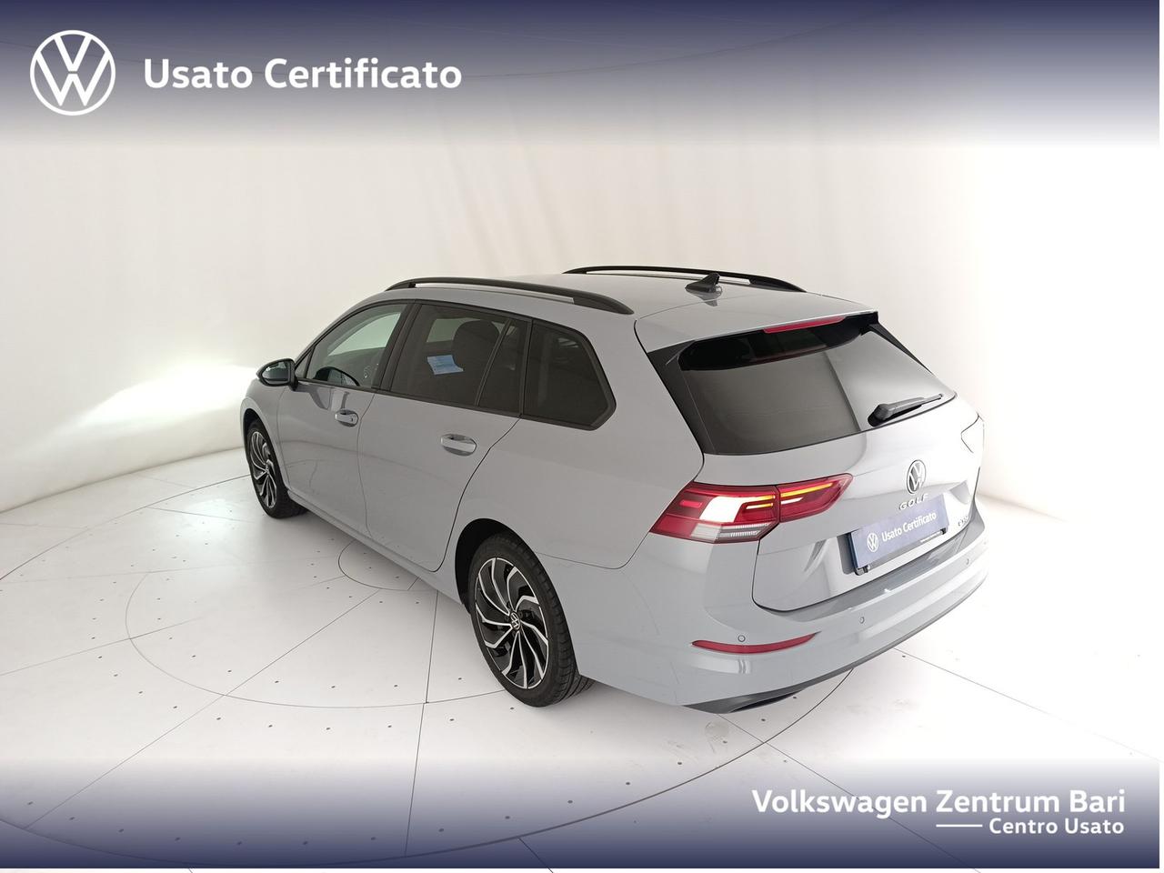 Volkswagen Golf variant 1.0 etsi evo life 110cv dsg