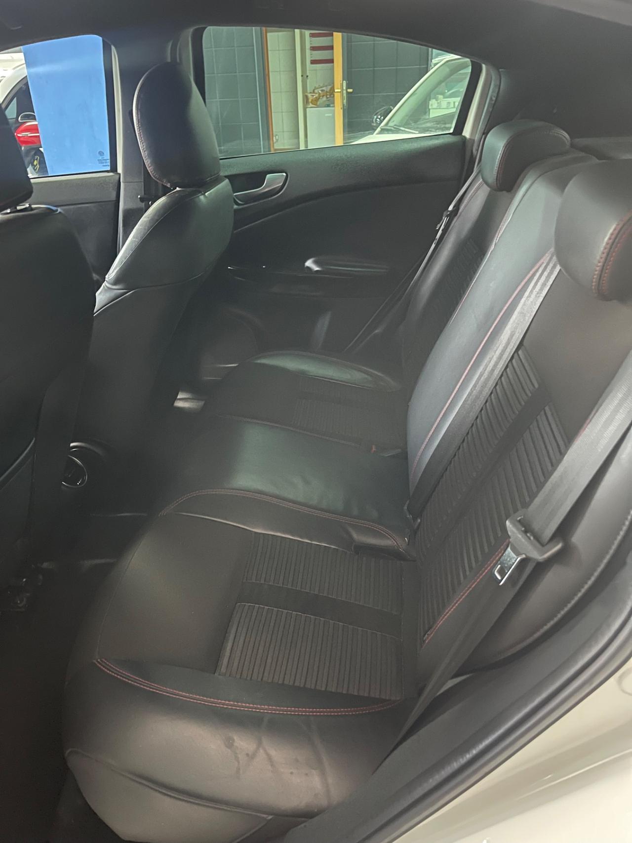 Alfa Romeo Giulietta 1.6 JTDm-2 105 CV Distinctive