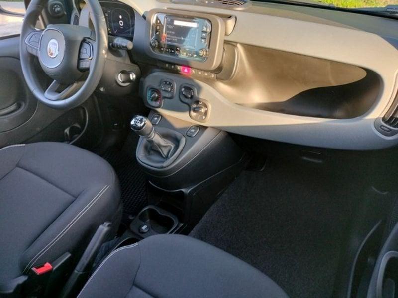 FIAT Panda Panda 1.0 FireFly S&S Hybrid Icon, 5 posti e stereo Bluetooth con comandi al volante!
