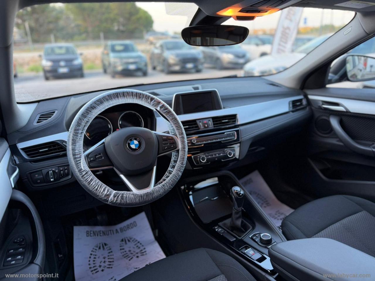 BMW X2 sDrive18d MANUALE