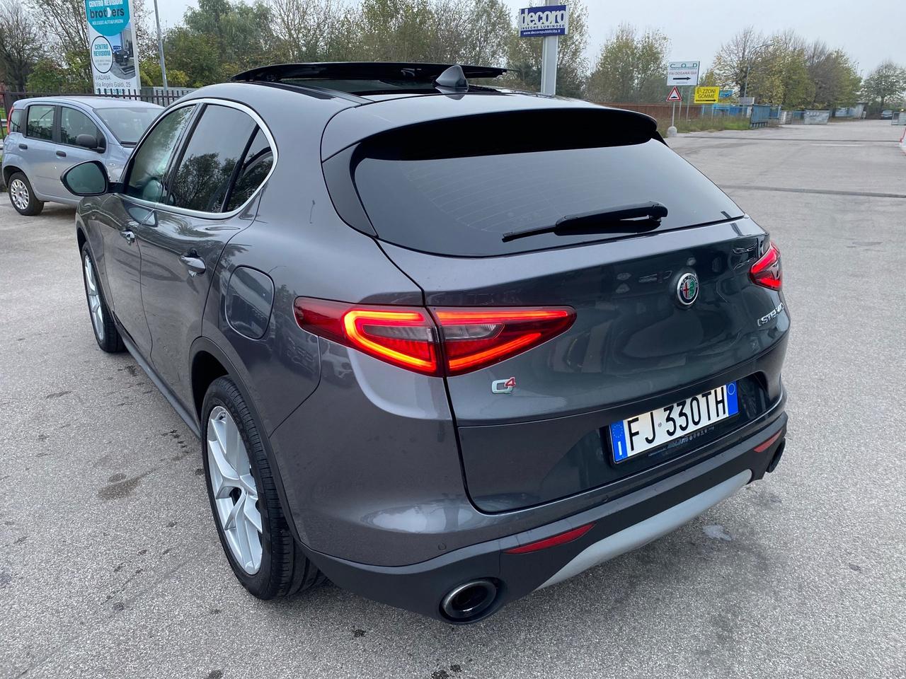 Alfa Romeo Stelvio 2.0 Turbo 280 CV AT8 Q4 TETTO APRIBILE Executive