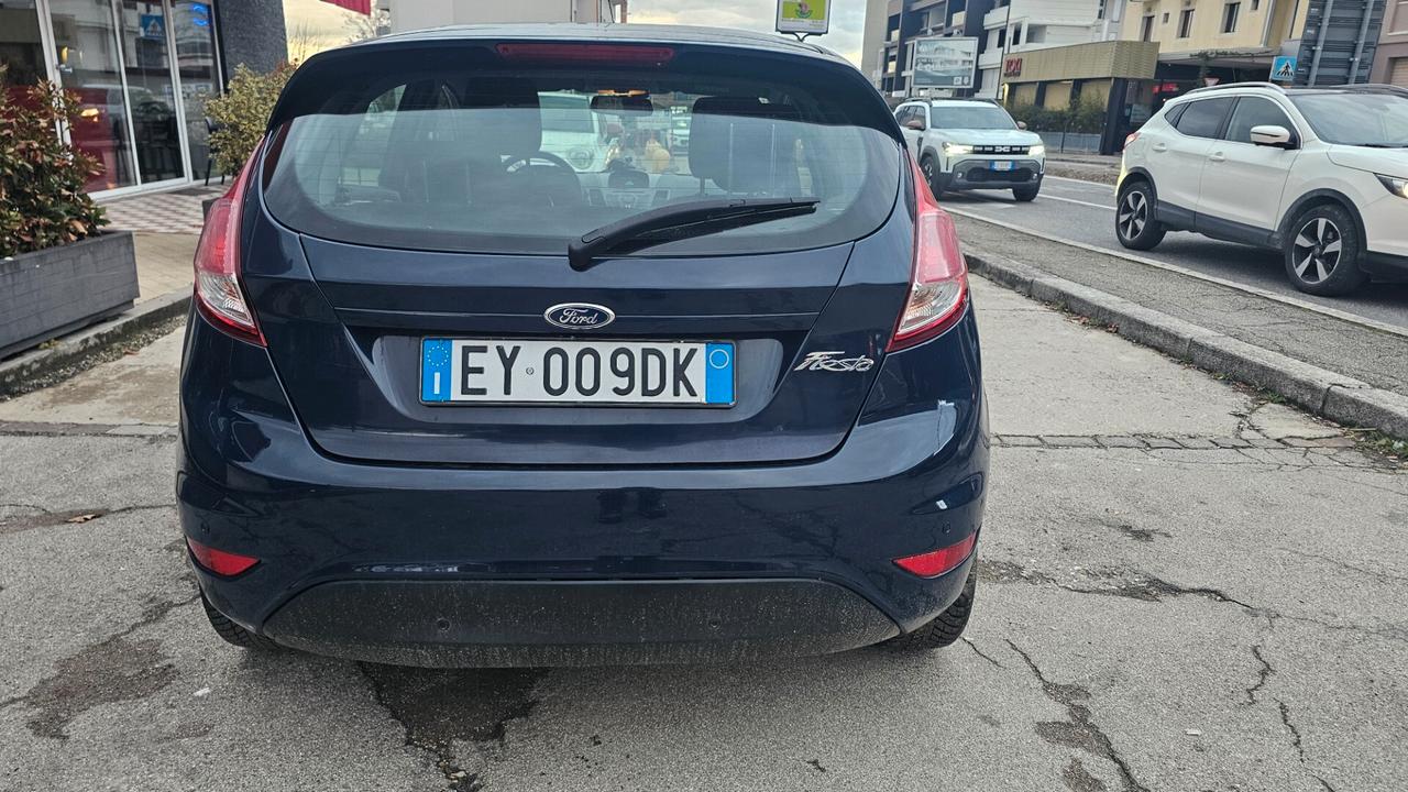 Ford Fiesta 1.2 60CV 5 porte