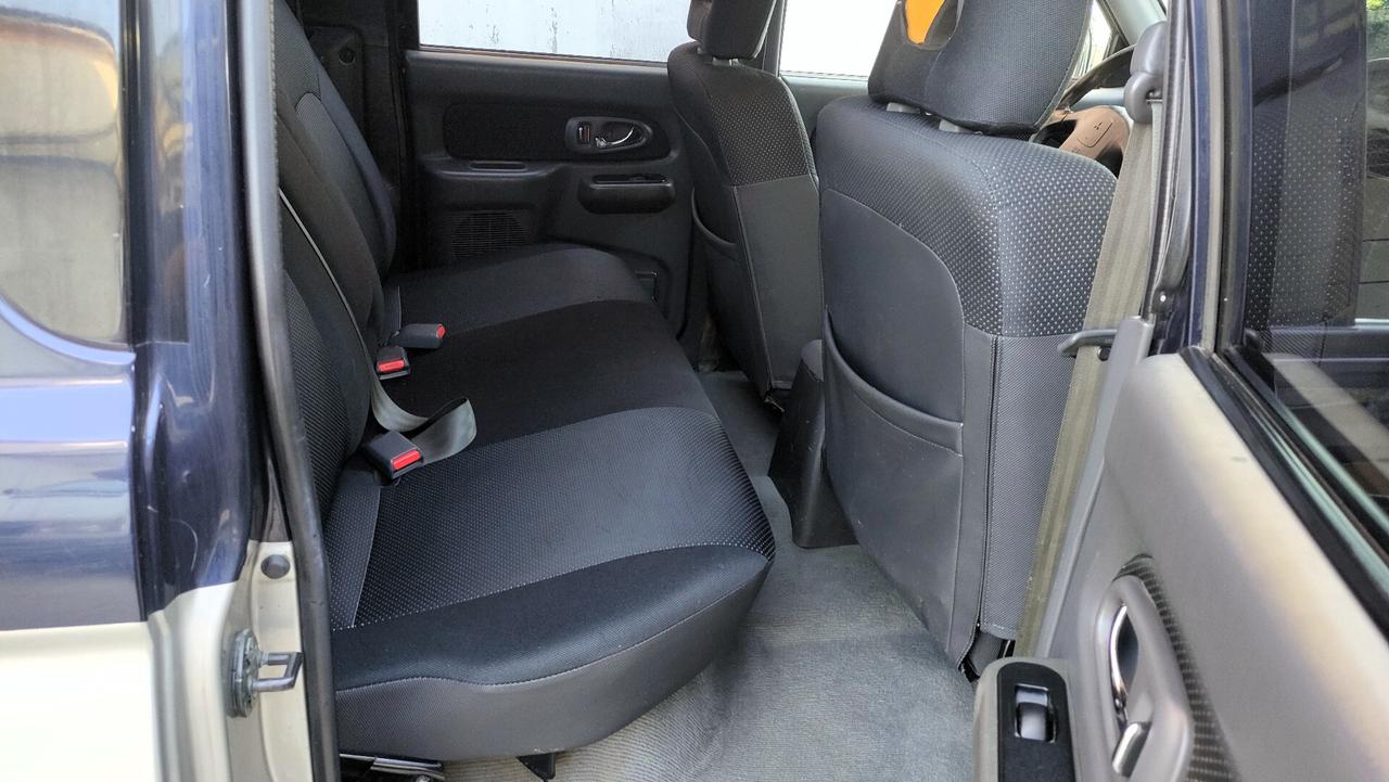 Mitsubishi L200 2.5 TD Aut Gancio 4WD Double Cab