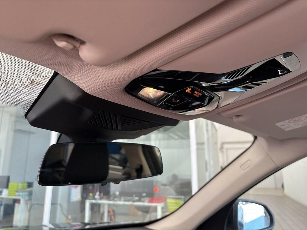 BMW iX1 20 X-Line eDrive