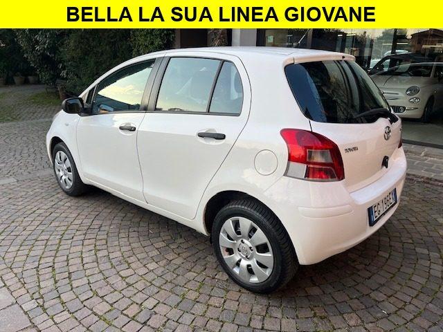 TOYOTA Yaris 1.0 5 porte Nepoatentati