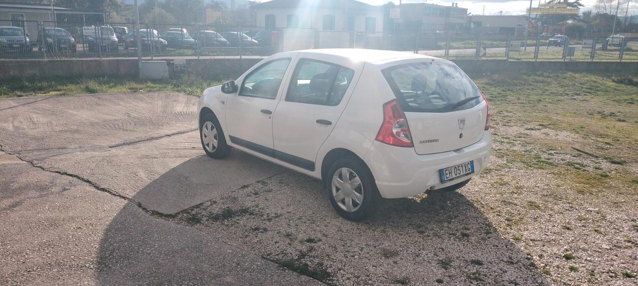 Dacia Sandero 1.2 16V