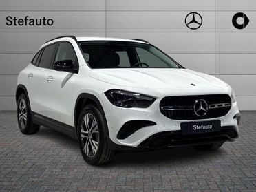 MERCEDES-BENZ GLA 200 d Automatic Advanced