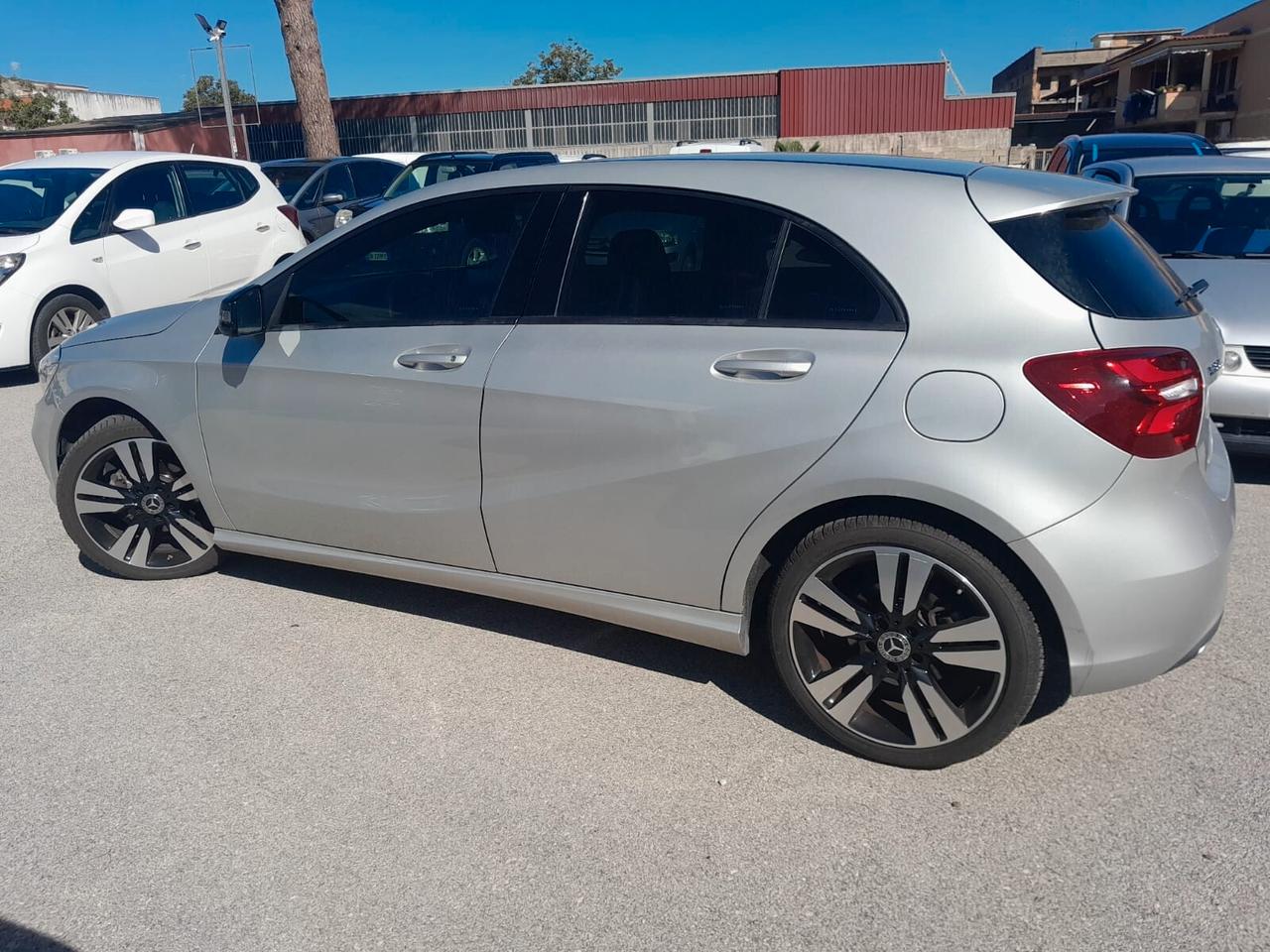 Mercedes-benz A 180 A 180 d Sport