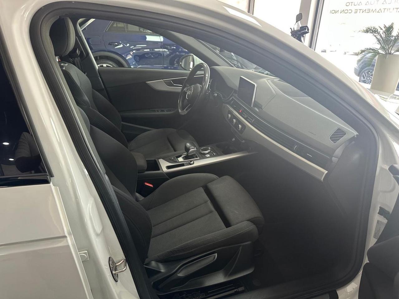 Audi A4 Business Sport 2.0 40 TDI