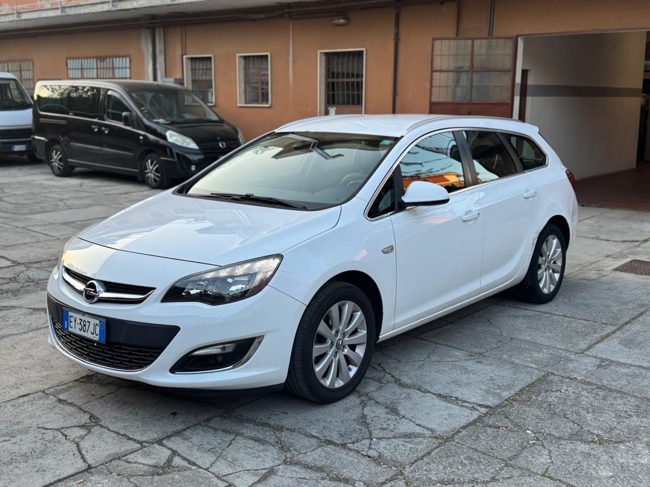 Opel Astra 1.6 CDTI 136CV EcoFLEX S&S 5 porte Business