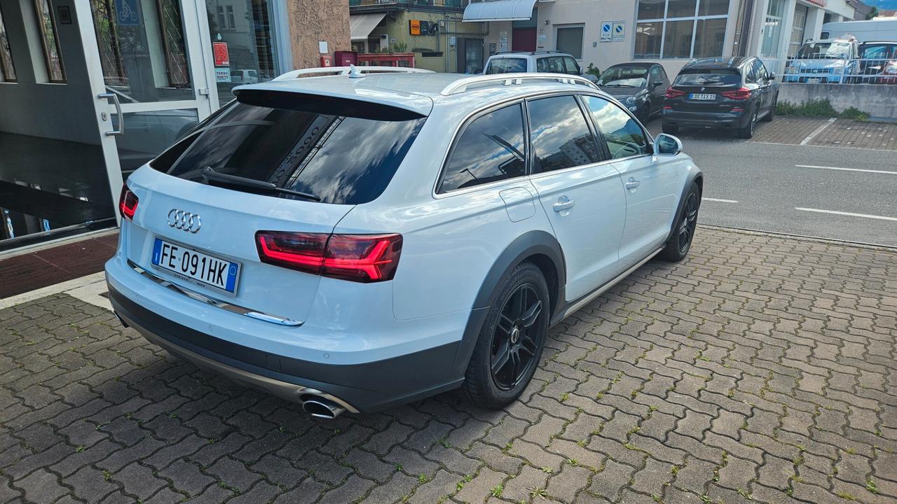 Audi A6 allroad 3.0 tdi quattro 218cv s-tronic PELE-CAMERA-SED.RIS
