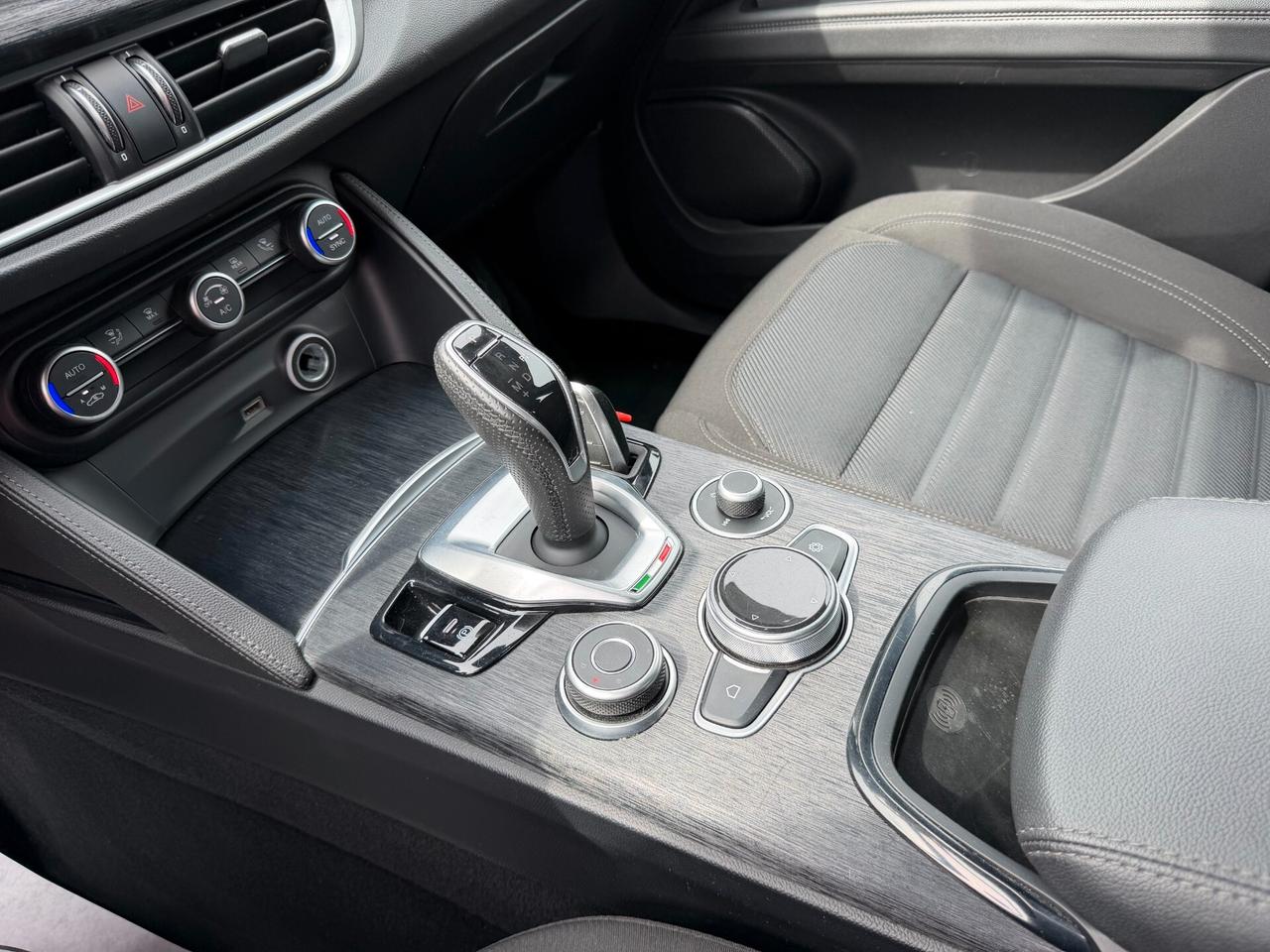 Alfa Romeo Stelvio 2.2 Turbodiesel 210 CV AT8 Q4 Super