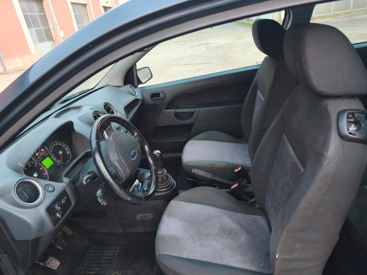 Ford Fiesta 2007---1.2 Benzina Neopatentati