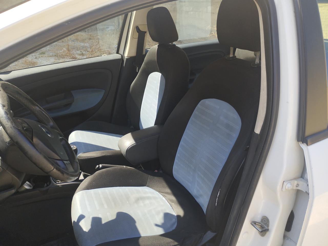 Fiat Grande Punto 1.3 MJT 75 CV 5 porte Dynamic