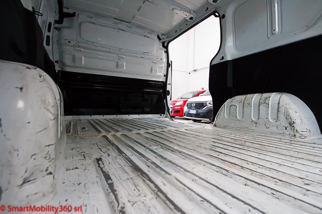 NISSAN - primastar van 27 2.0 dci 110cv S&S L1H1 Acenta