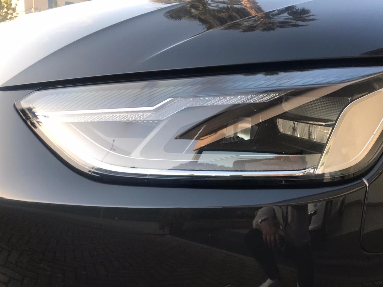 Audi A4 Avant 40 TDI quattro S tronic Business