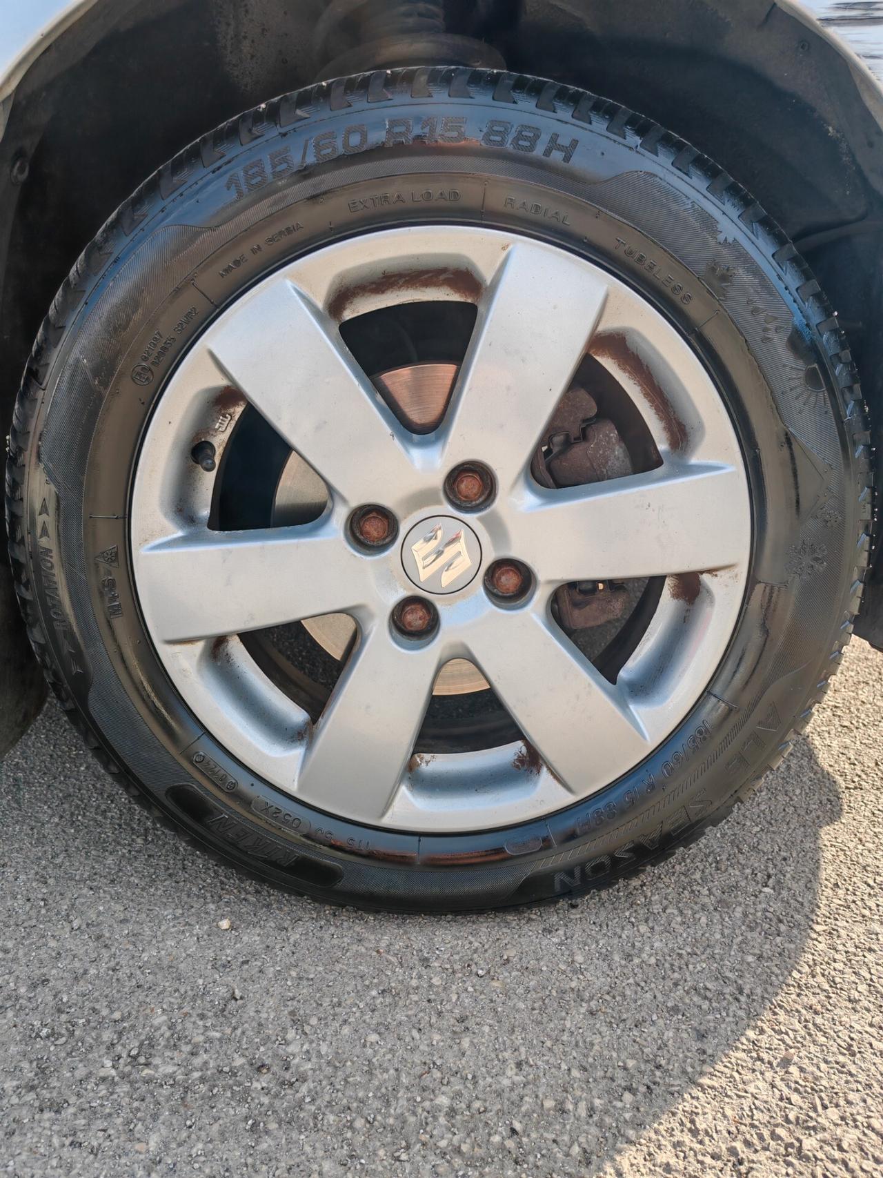 Suzuki Swift 1.3 4x4 5p. GL