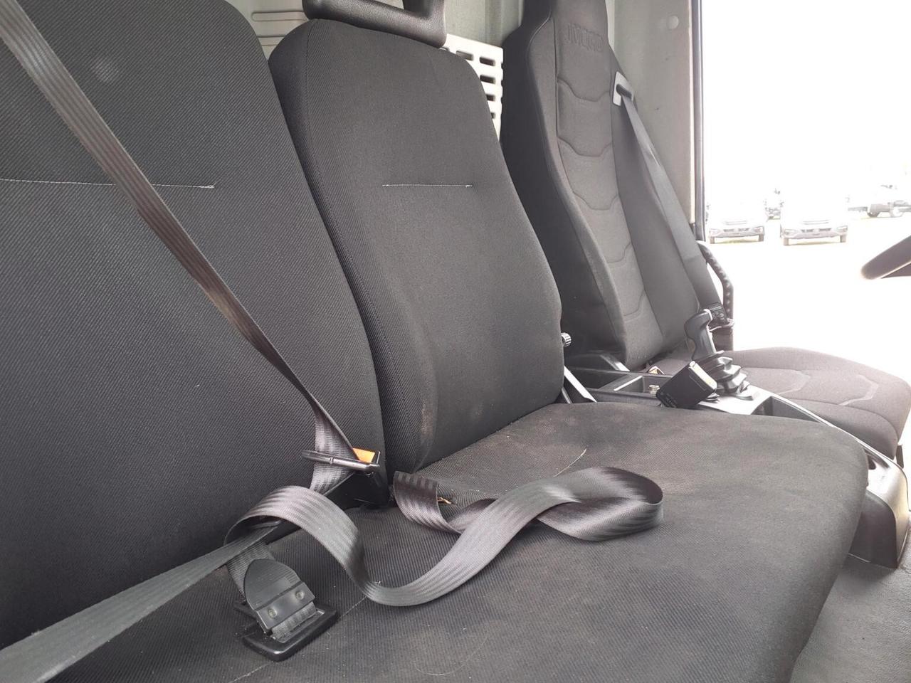 IVECO EUROCARGO 120E22P Euro 6