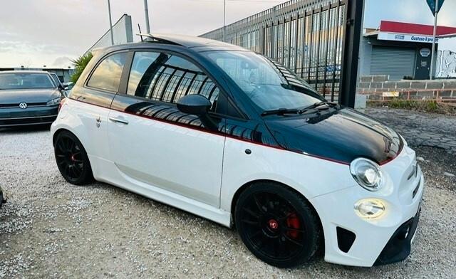 Abarth 595 1.4 Turbo T-Jet 165 CV Turismo