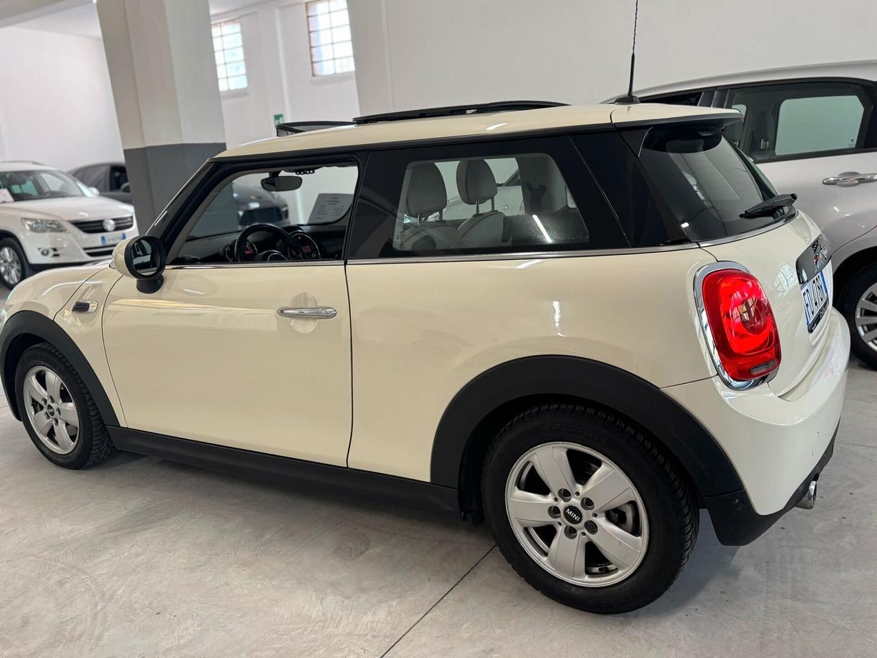 Mini Cooper D 1.5 AUTOMATICA!TETTO APRIBILE!INTERNI IN PELLE!