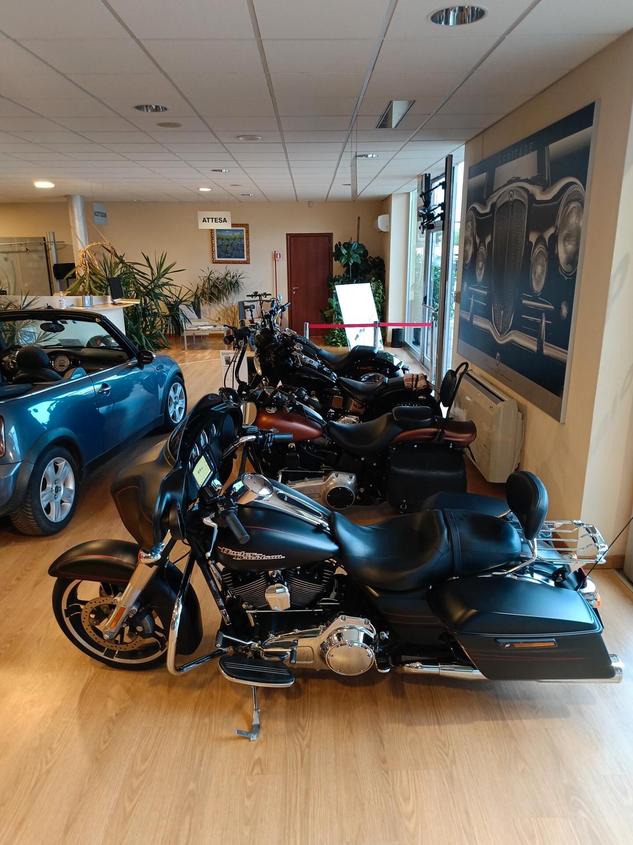 Harley-davidson FLHX Street Glide FLHXS
