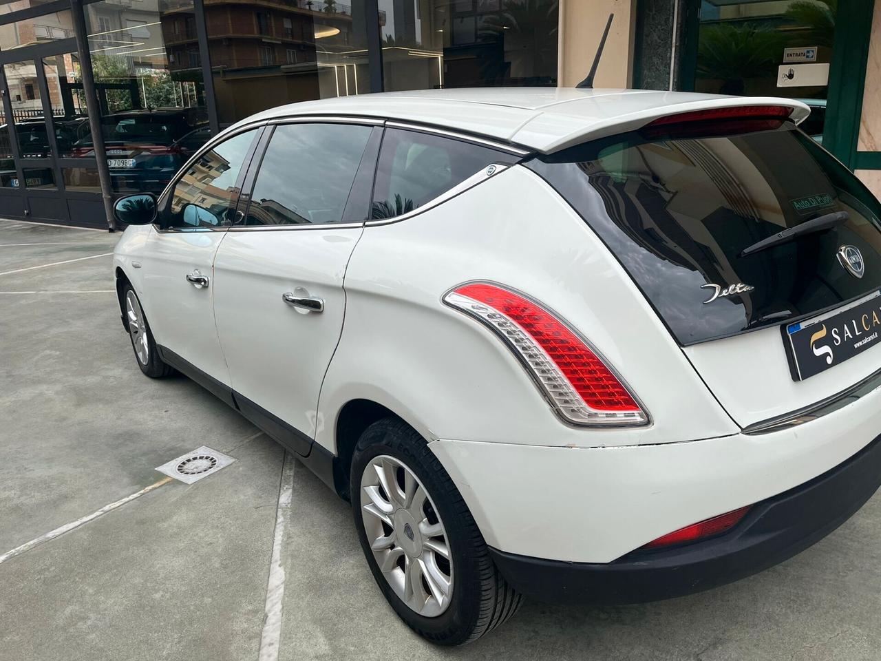 Lancia Delta 1.6 MJT 105 CV 2012