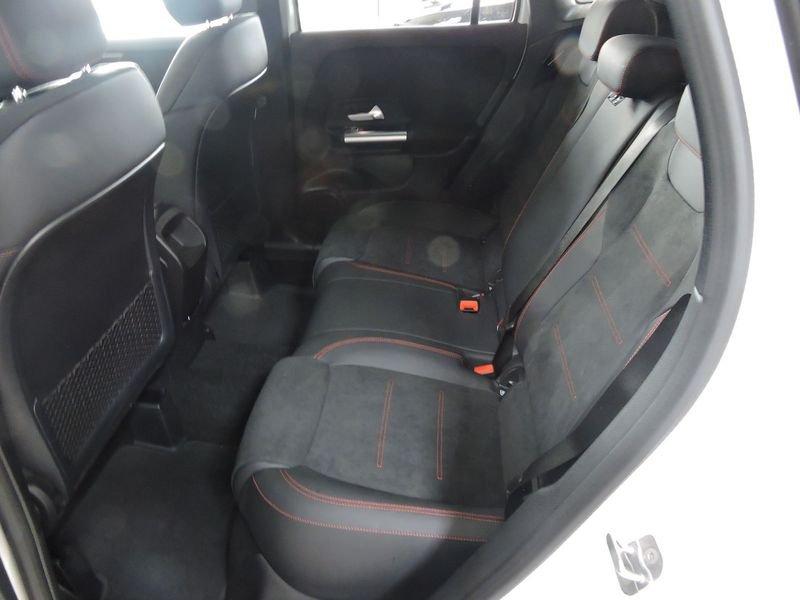 Mercedes-Benz GLA GLA 180 Automatic AMG Line Advanced Plus
