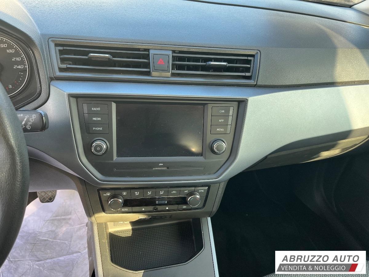 SEAT Arona 1.0 TGI 3 Disponibili