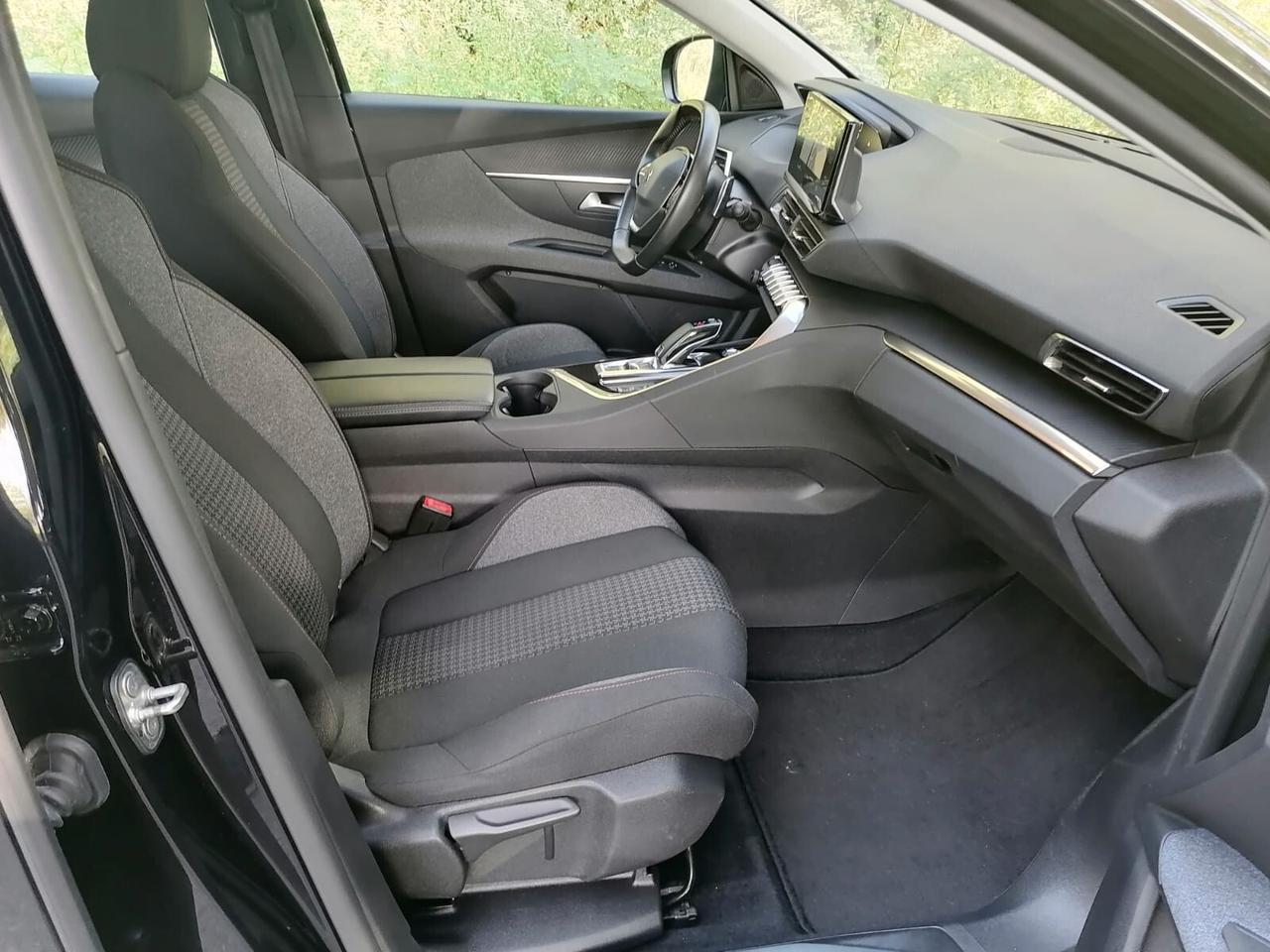 Peugeot 3008 1.5 HDI - 2021