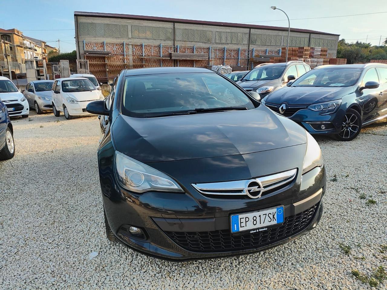 Opel Astra GTC 1.7 CDTI 110CV 3 porte unico proprietario