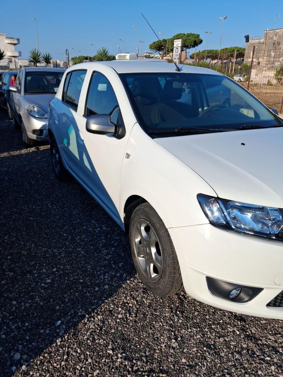 DACIA - Sandero - 1.2 GPL 75 CV La Gaz. d. Sport