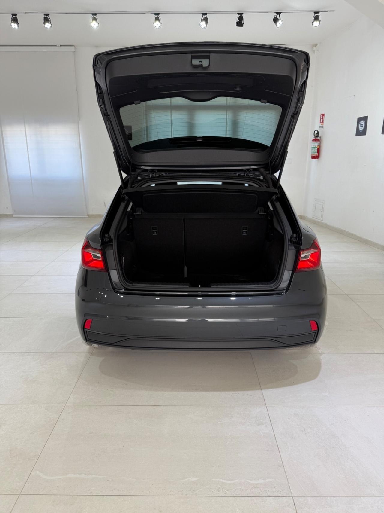AUDI A1 SPB 25 TFSI AUTO AZIENDALE UNICO PROPRIETARIO IVA ESPOSTA