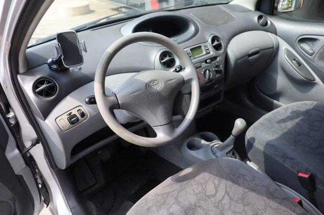 TOYOTA Yaris 1.0i 16V 5 Porte Sol Ideale per NEOPATENTATI