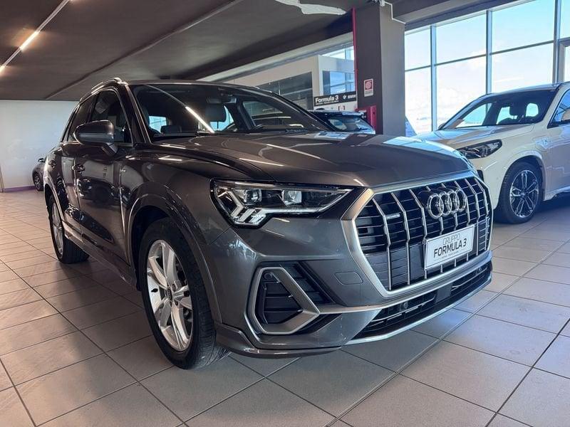 Audi Q3 Q3 35 TDI quattro S tronic S line edition