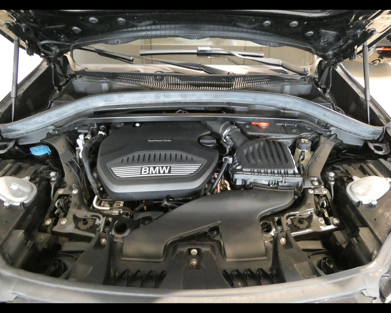 BMW X1 (F48) - X1 xDrive18d xLine