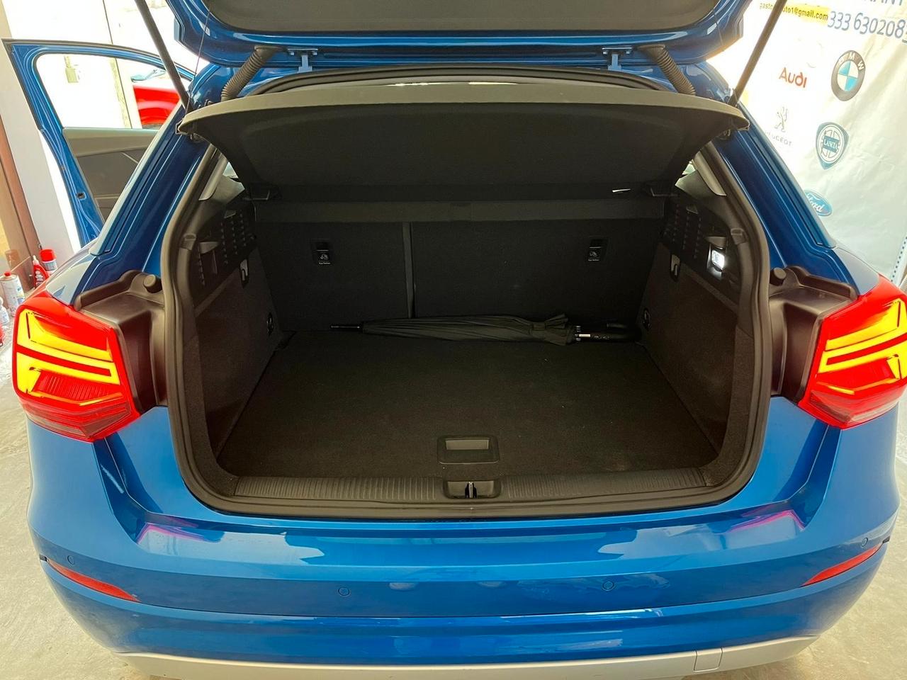 AUDI Q2 116cv TFSI S-TRONIC Admired SPORT