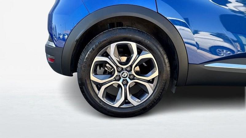 Renault Captur 1.6 E-Tech hybrid Techno Fast Track 145cv auto