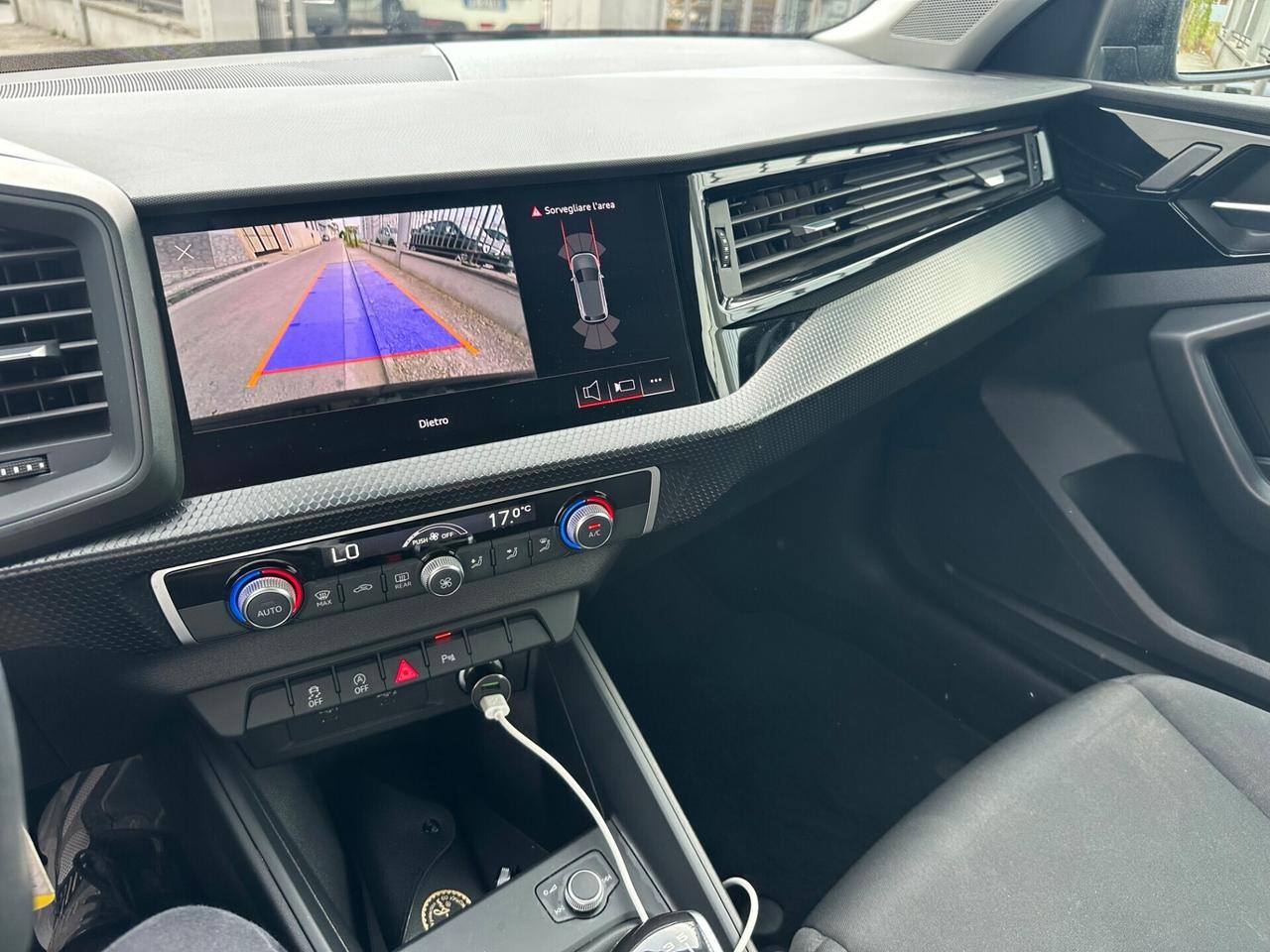 Audi A1 allstreet 30 TFSI Identity Contrast 2022