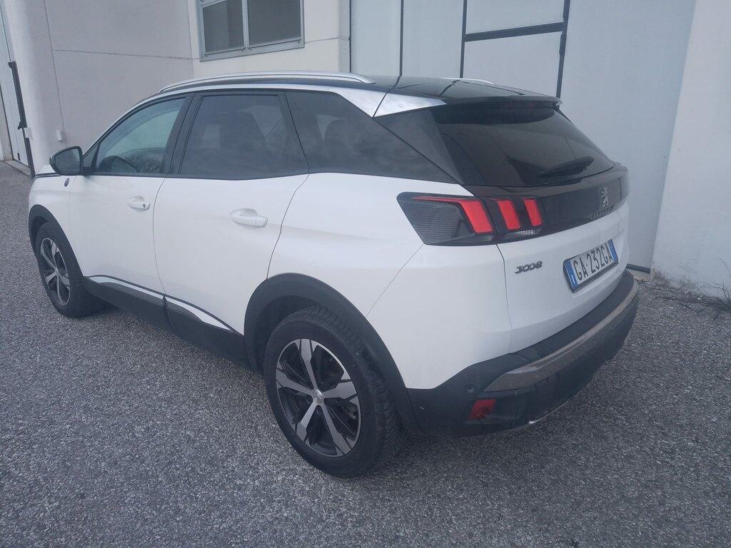 Peugeot 3008 1.5 BlueHDi Crossway EAT