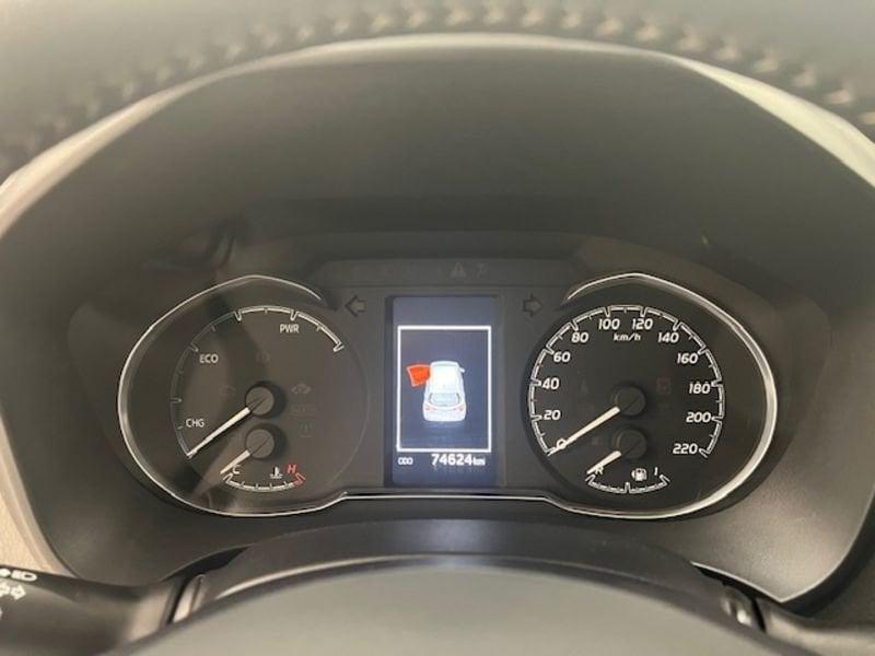 Toyota Yaris III 2017 5p 1.5h Lounge Red/Bronze