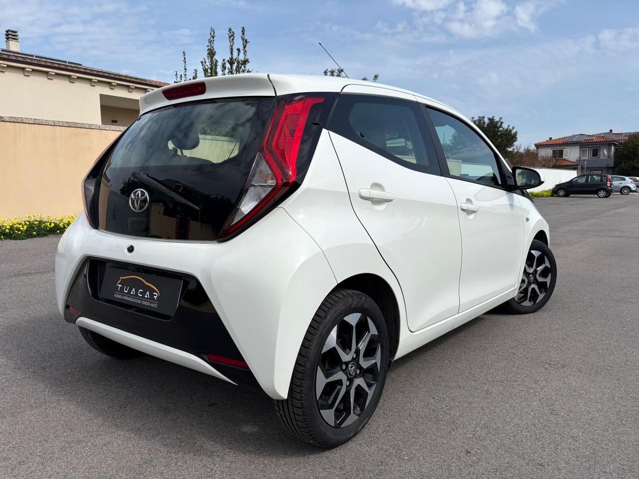 Toyota Aygo X Fun 1.0 VVT-i #9837