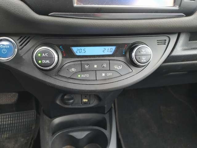 Toyota Yaris Yaris III 5p 1.5h Active