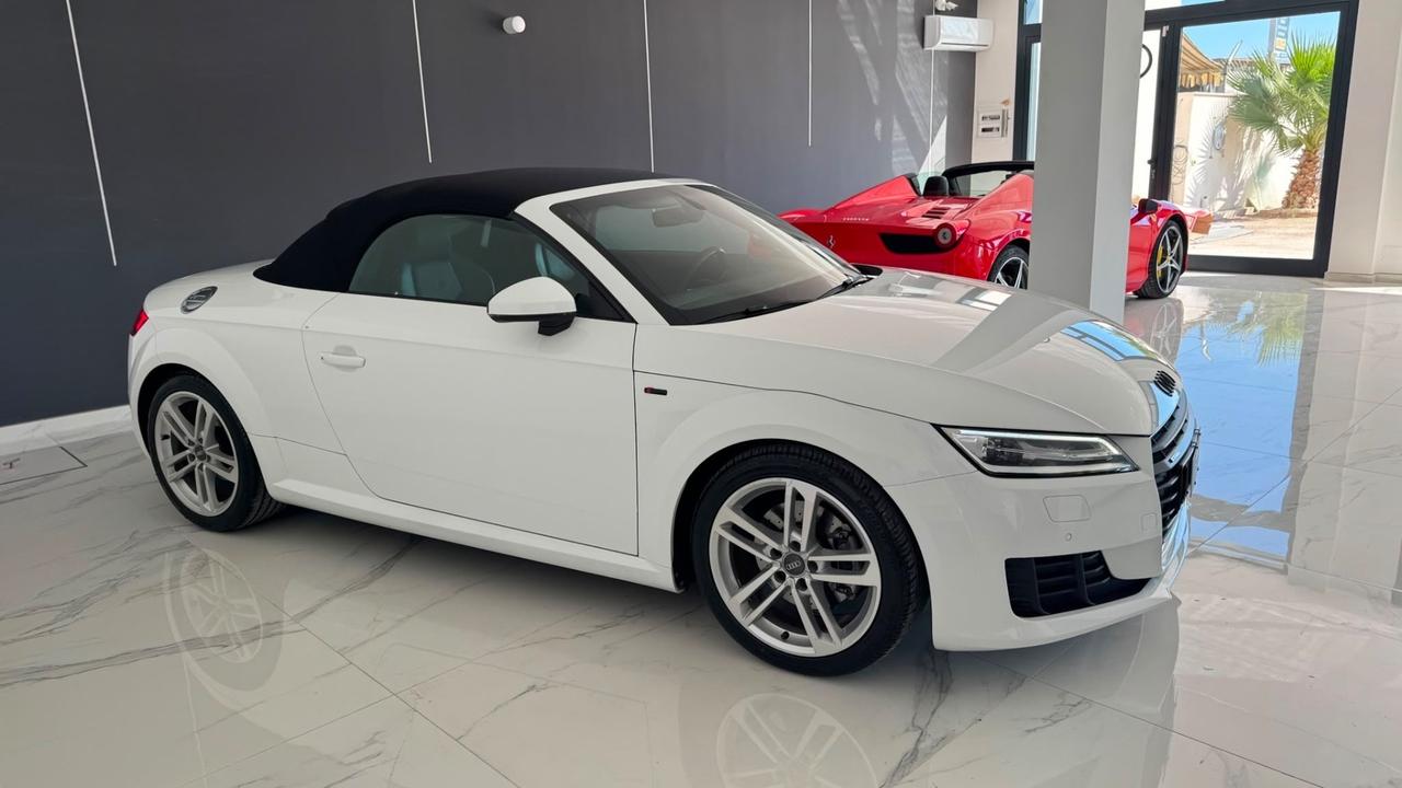 Audi TT Roadster 2.0 TDI ultra S line