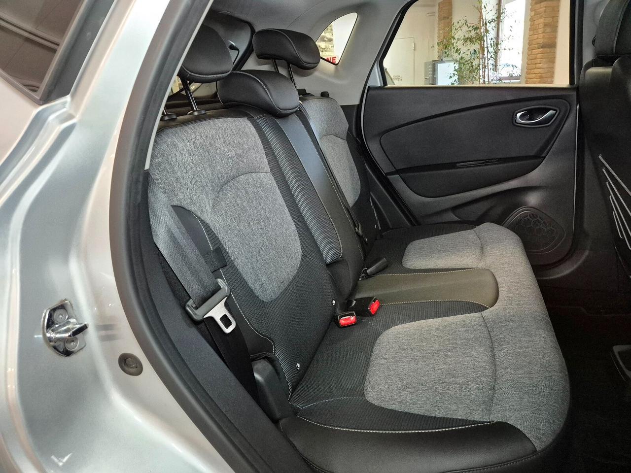 Renault Captur dCi 8V 90 CV EDC Sport Edition ** AUTOMATICA