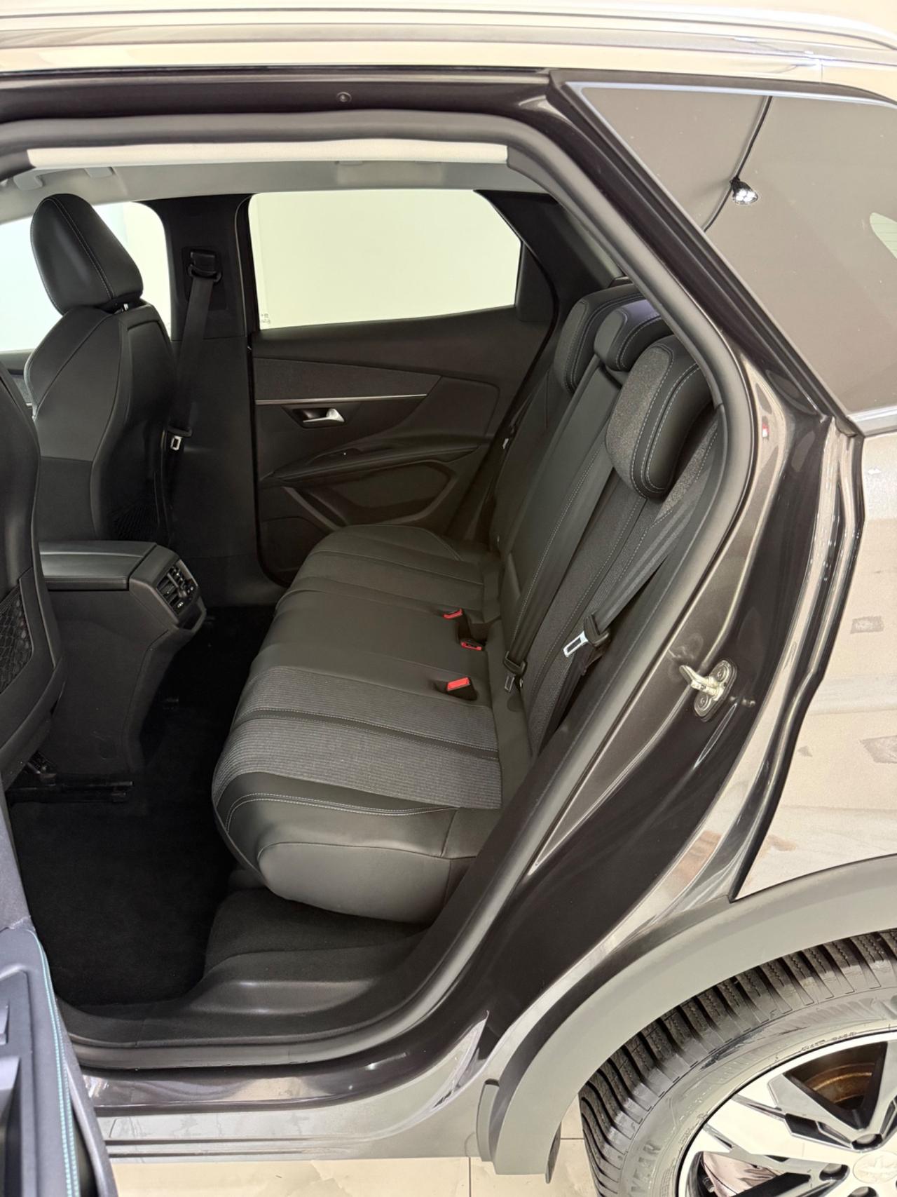 PEUGEOT 3008 BLUE HDi 130 S&S ALLURE PACK IVA ESPOSTA