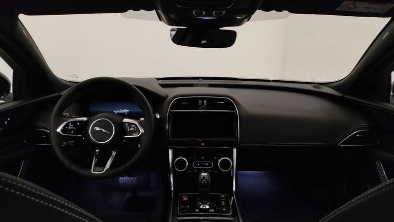 Jaguar XE 2.0 D 204 CV AWD aut. S IVA ESPOSTA